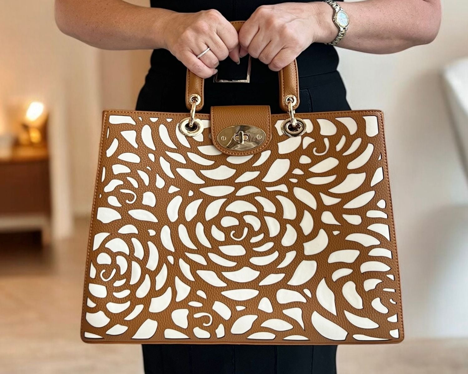 The Manhattan Laptop Tote